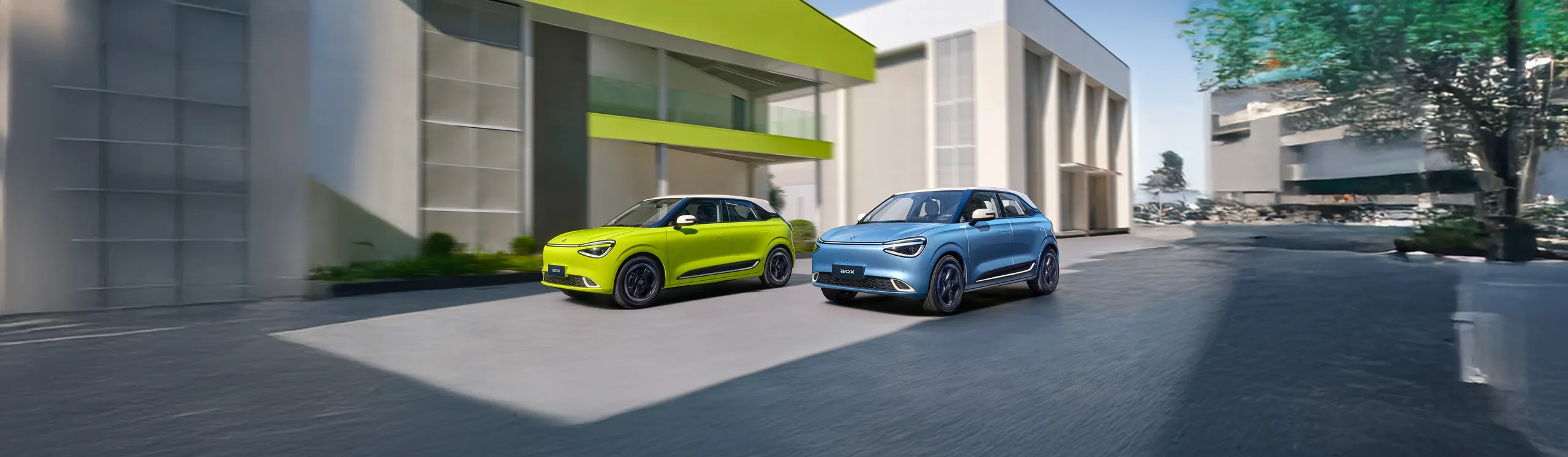 Dacia Spring amarillo y azul, coches eléctricos asequibles en garaje moderno