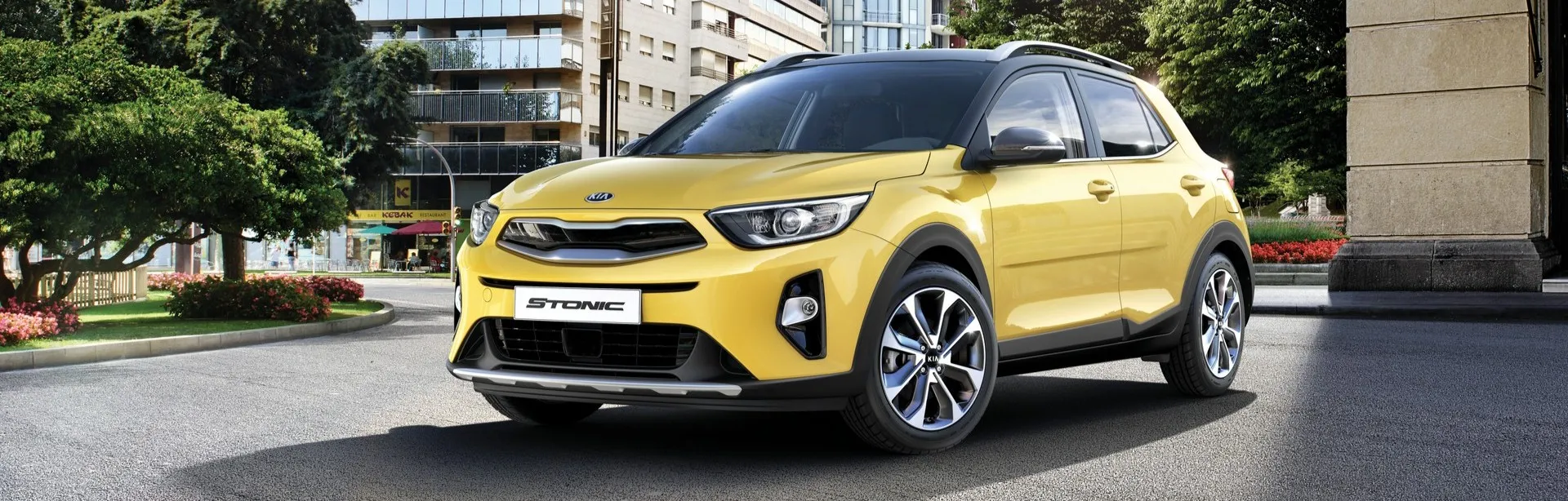 Kia Stonic amarillo, coche compacto ideal para jóvenes conductores