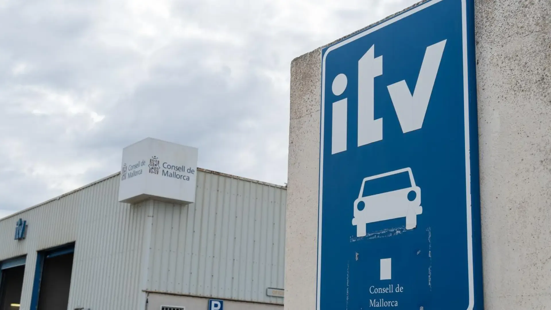 ¿Puedo circular con la ITV caducada pero con cita previa?