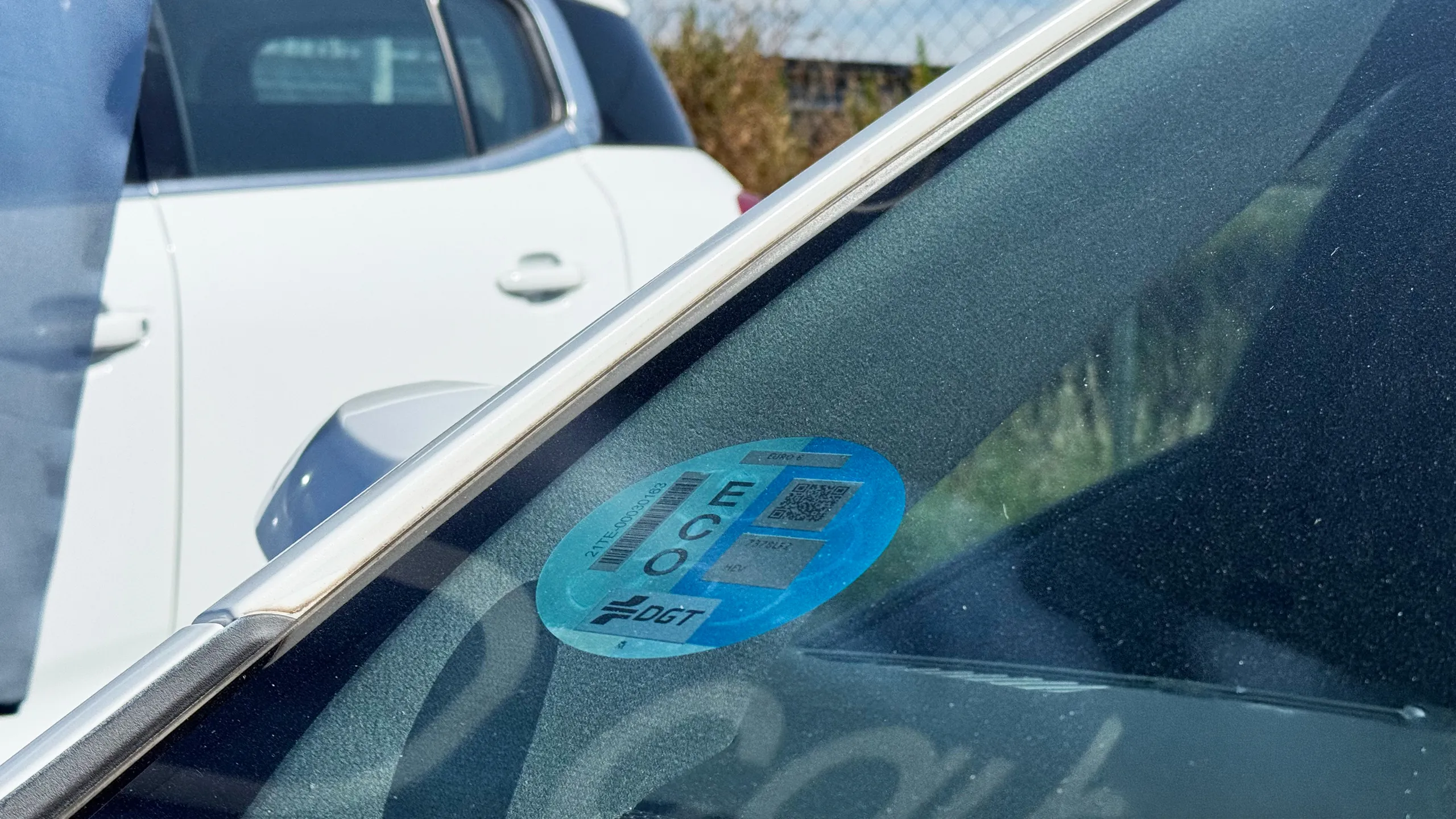 Nuevas etiquetas de la DGT en 2026