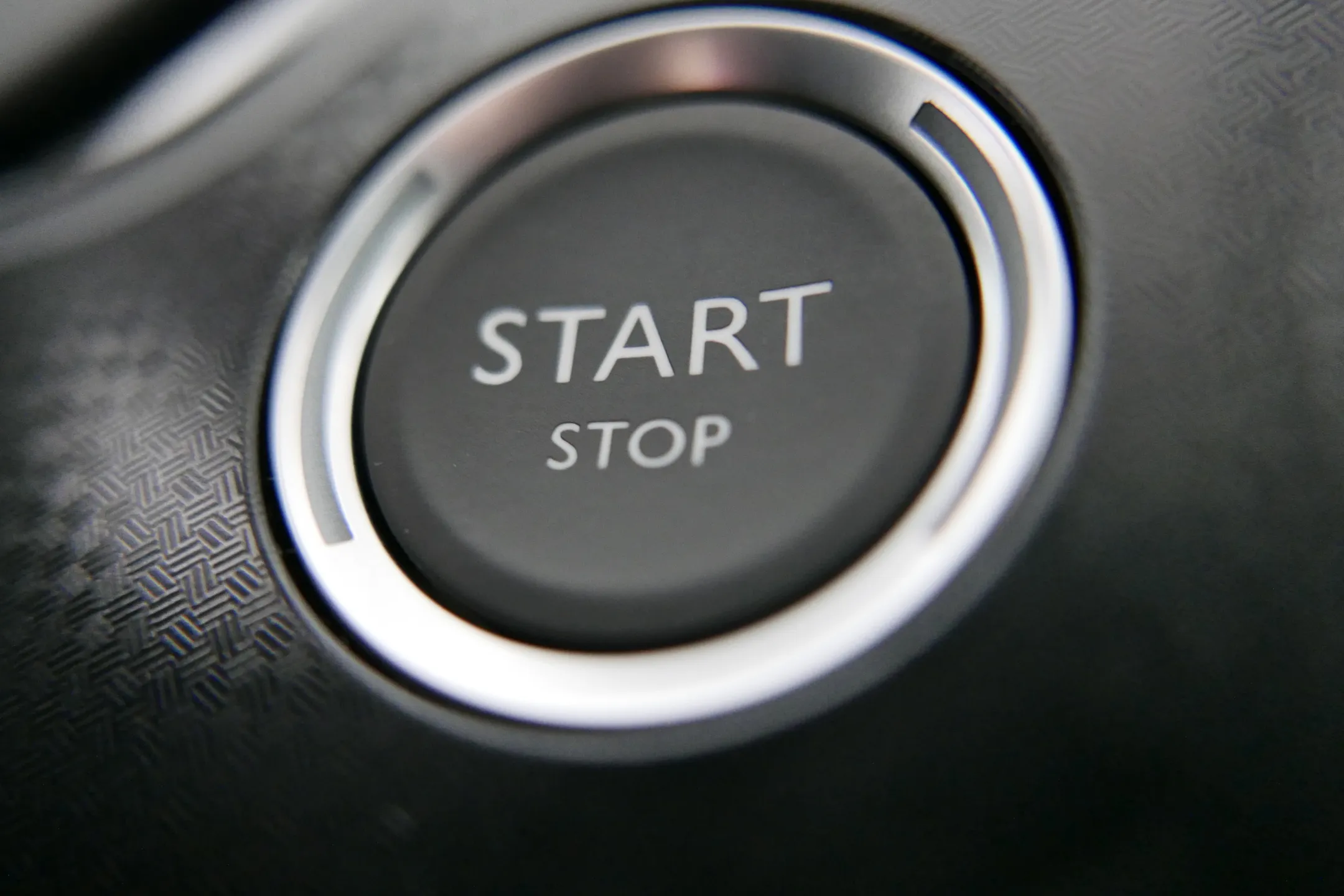Sistema Start-Stop: qué es, cómo funciona y todo lo que debes saber